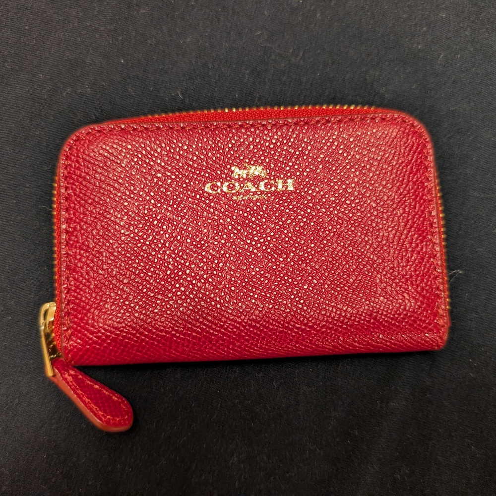 Coach Red Card Holder